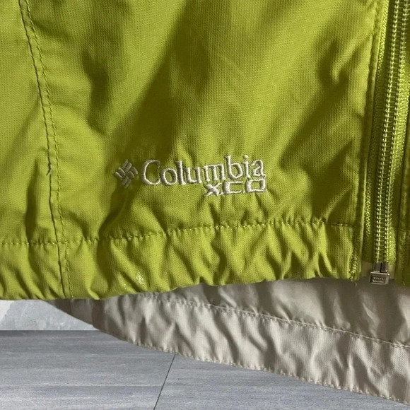 Women’s Columbia Outdoor Jacket - Picture 5 of 7